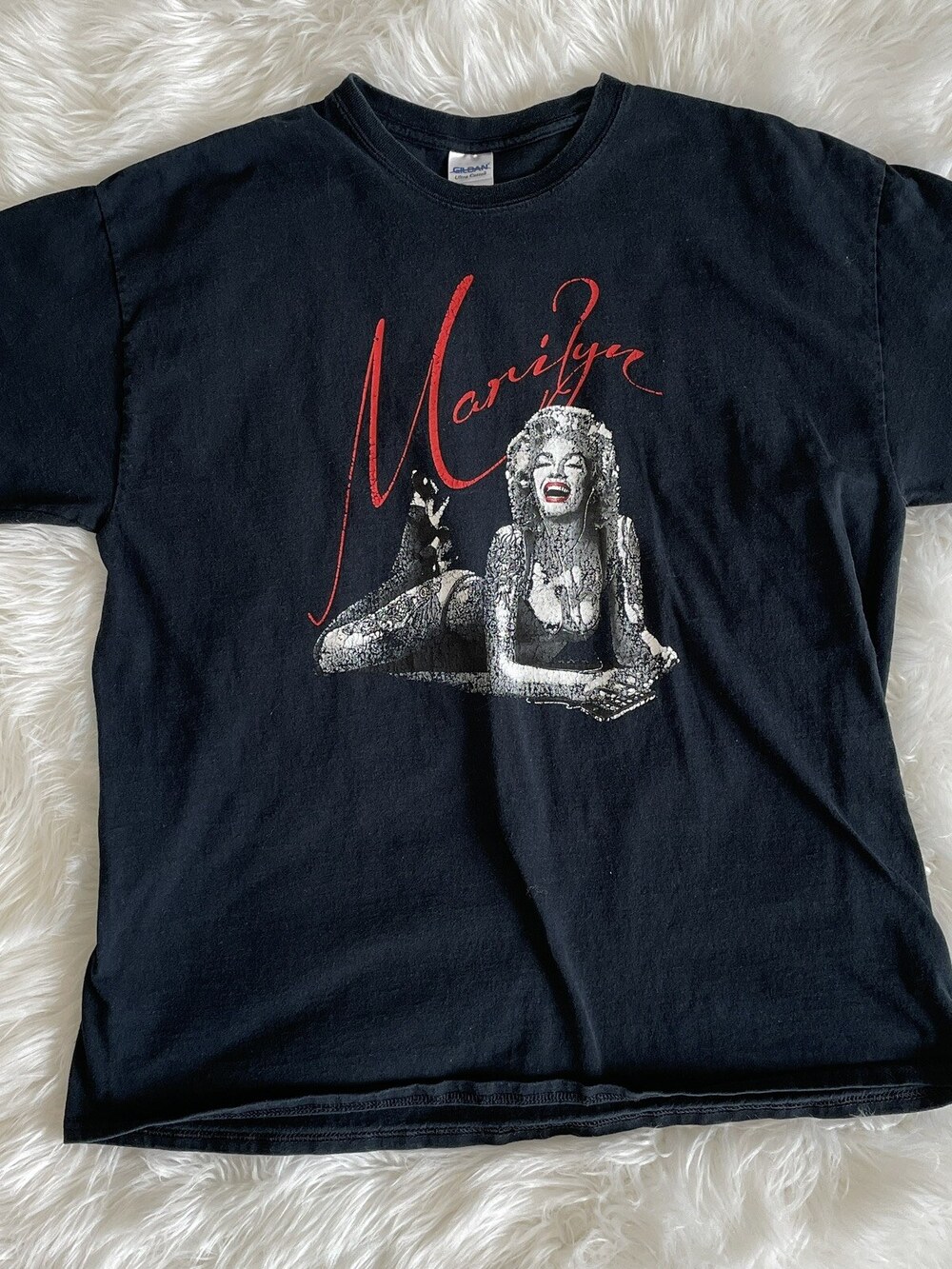 Vintage Marilyn Monroe Graphic T-Shirt Black Red Gildan Men's XL